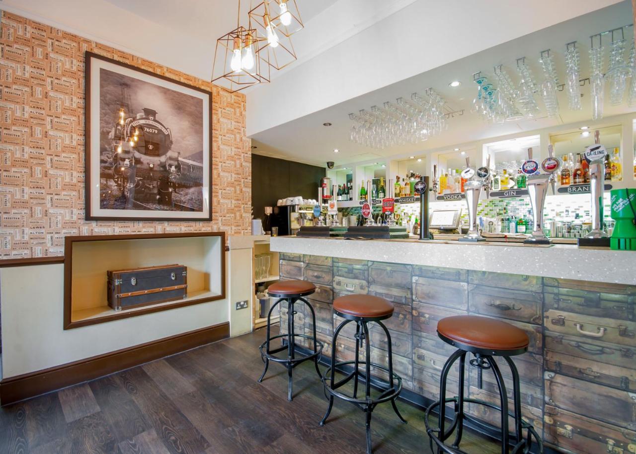 The Highworth Hotel Σουίντον Εξωτερικό φωτογραφία