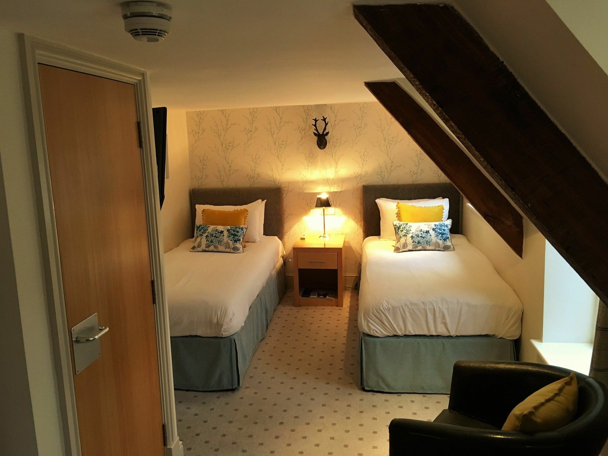 The Highworth Hotel Σουίντον Εξωτερικό φωτογραφία
